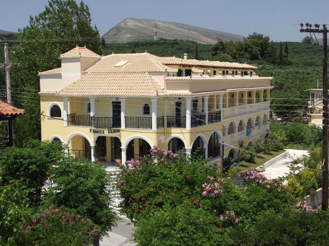 Denise Beach Hotel 4*