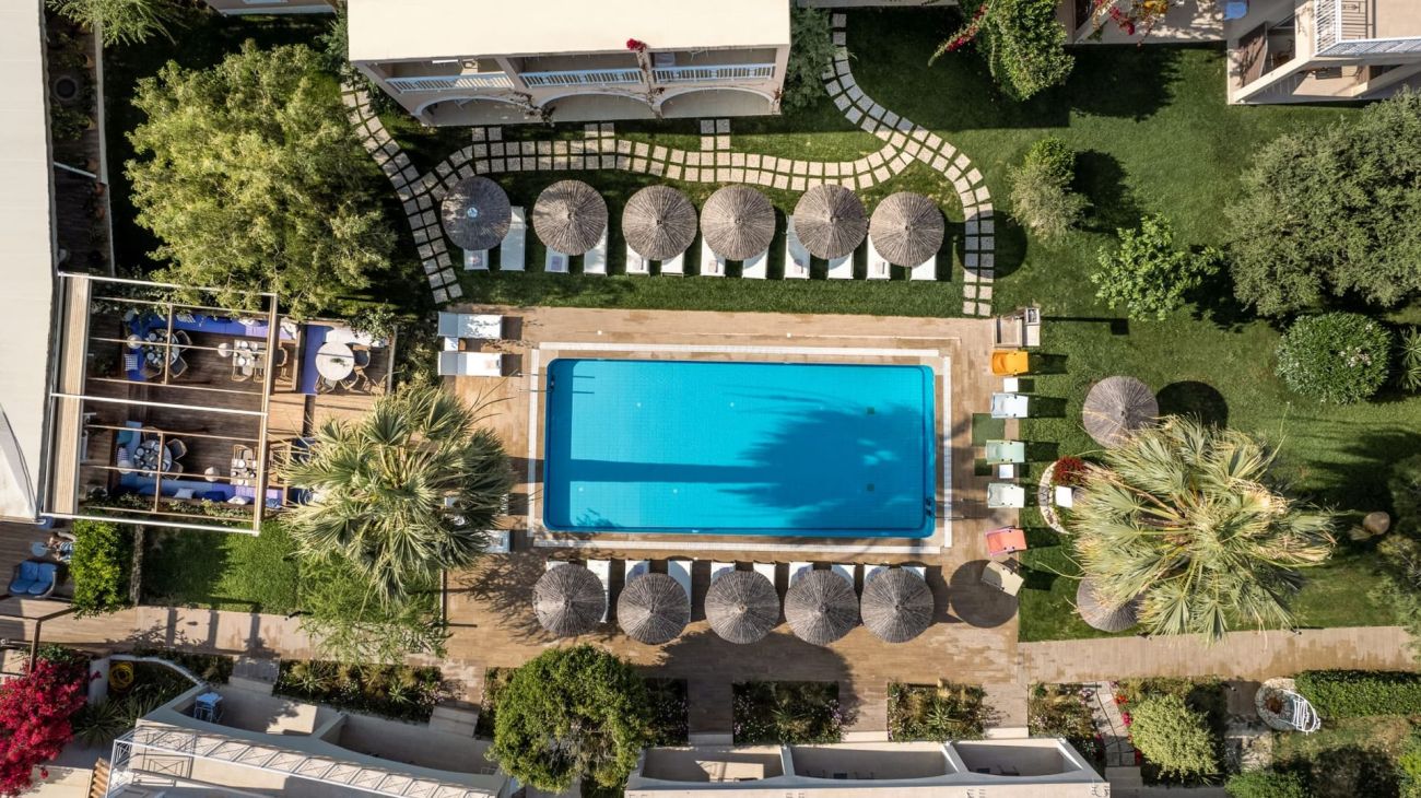 Aeolos Boutique Hotel & Suites 3*