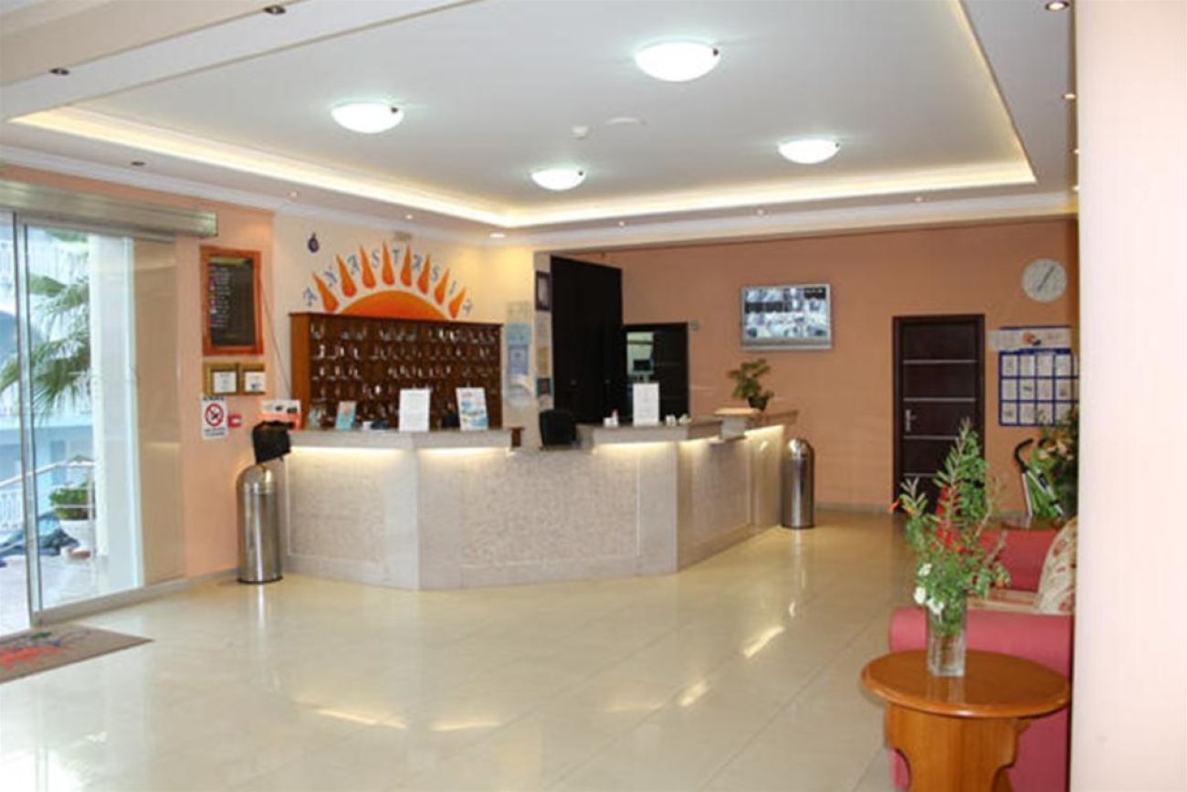 Anastasia Beach Hotel 3*
