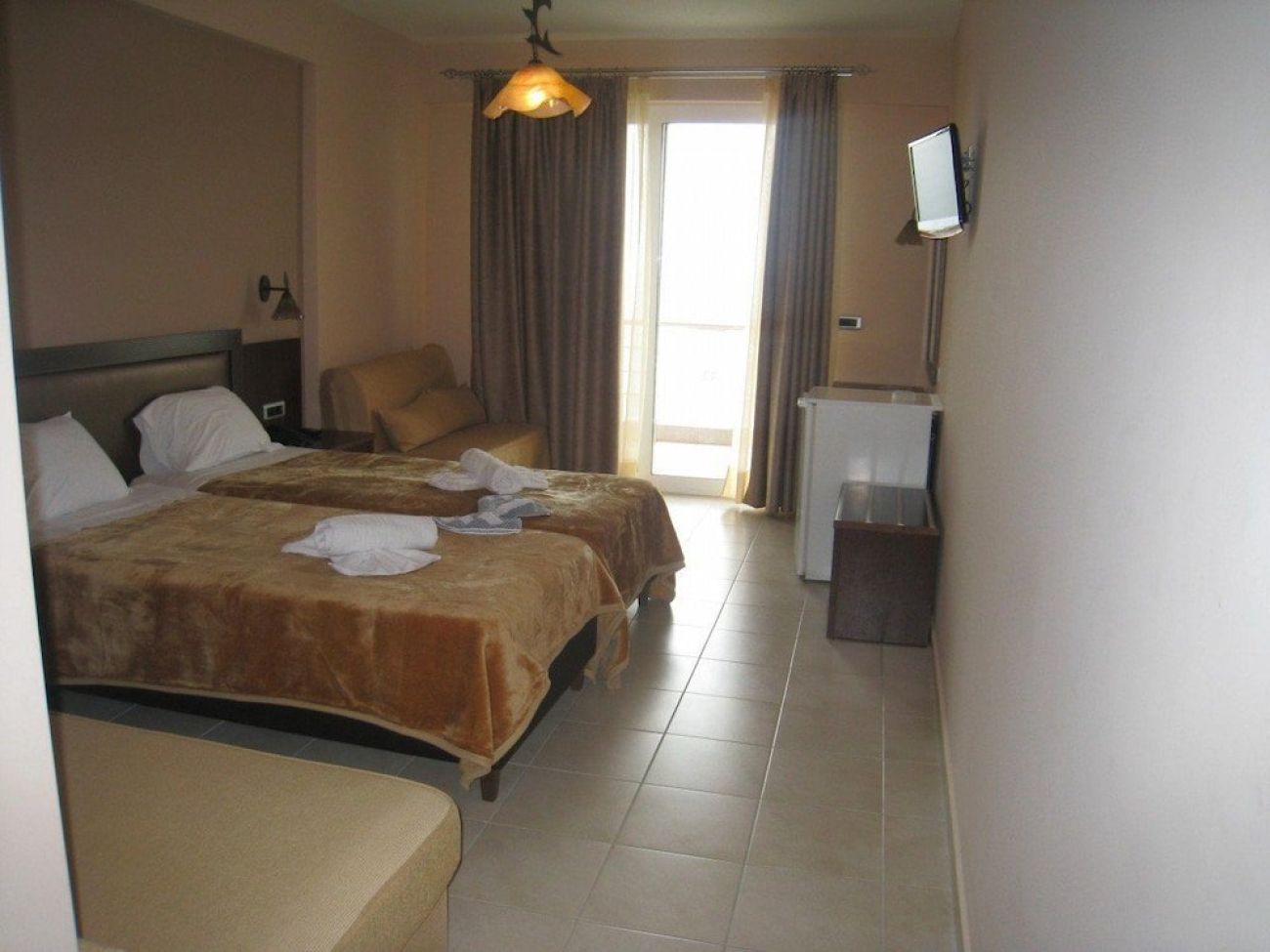 9 Queens spa Hotel 3*