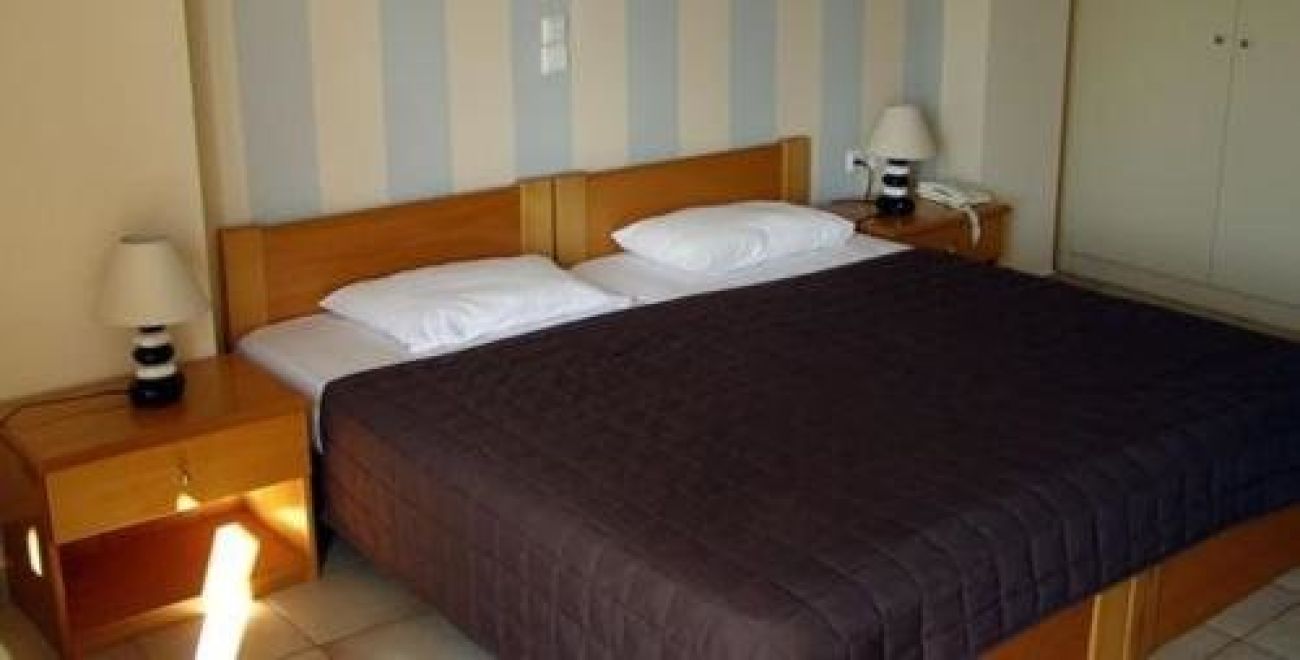 Hotel Arethousa 2*