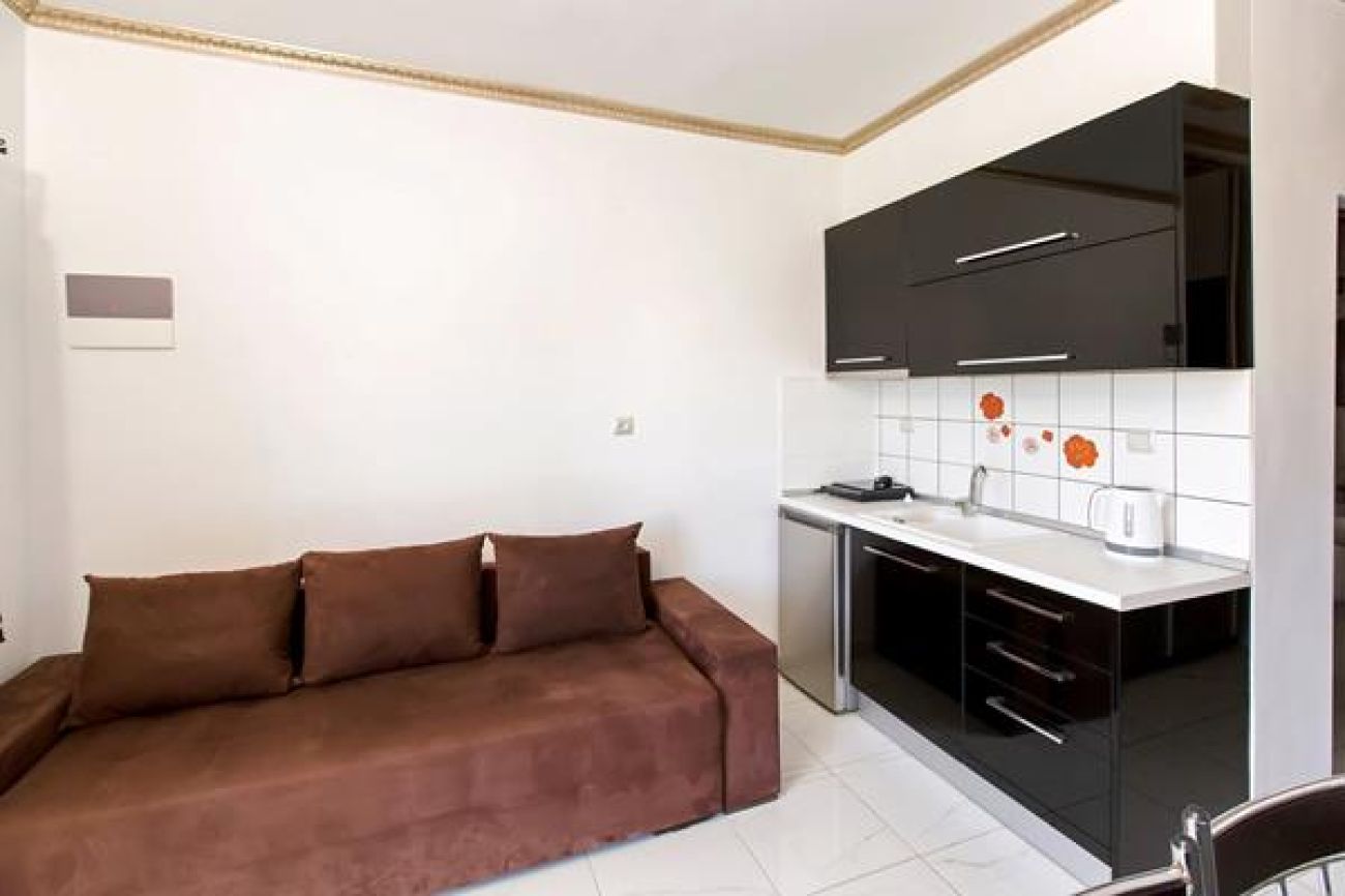 Greek Pride Hotel & Apartments 4*
