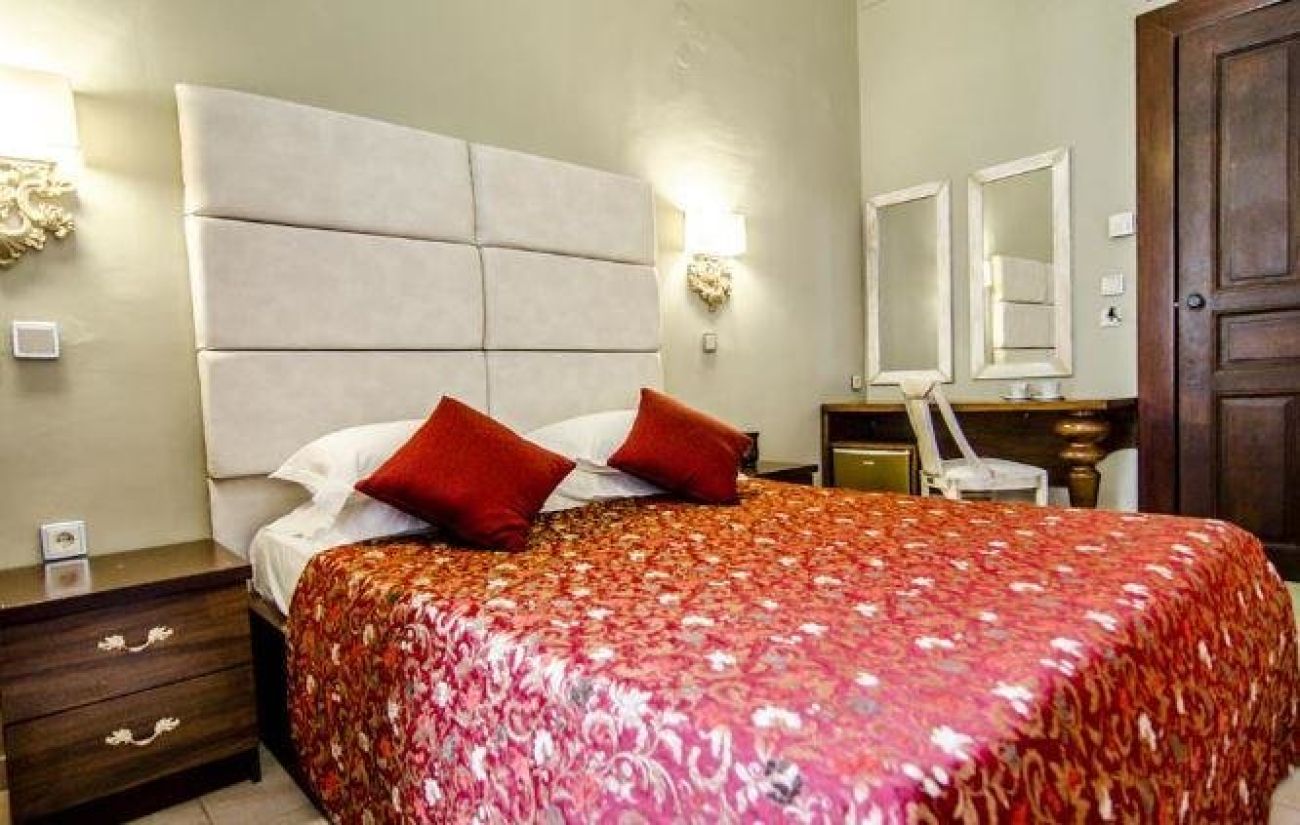 Hotel Augustos 3*