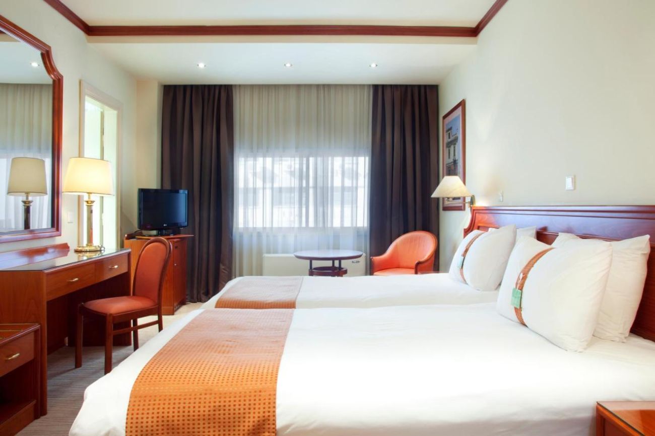 Holiday Inn Thessaloniki 4*