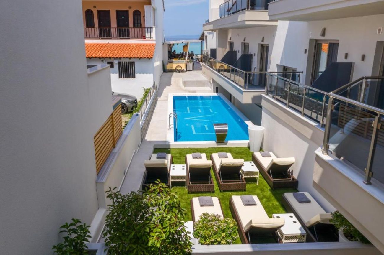 Sea Level Hotel 4*