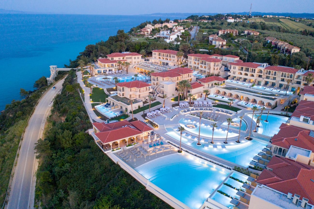 Cora Hotel & SPA Resort 5*