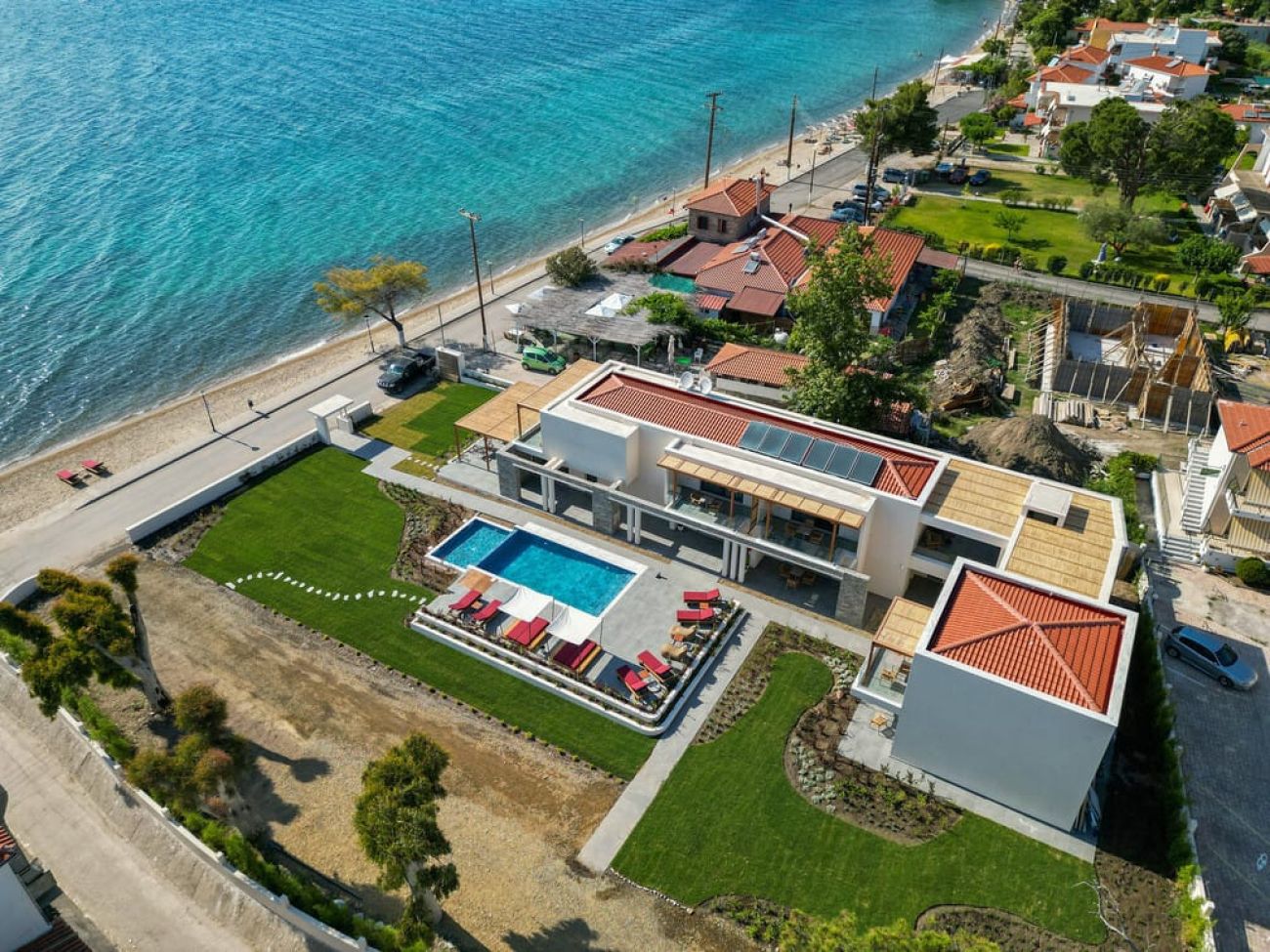 Amyntas Seafront Hotel 3*