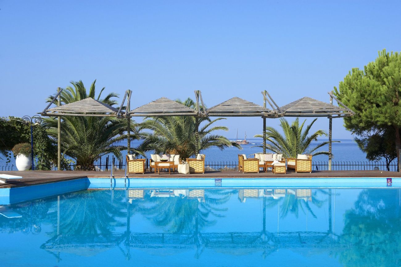 Hotel Kamari Beach