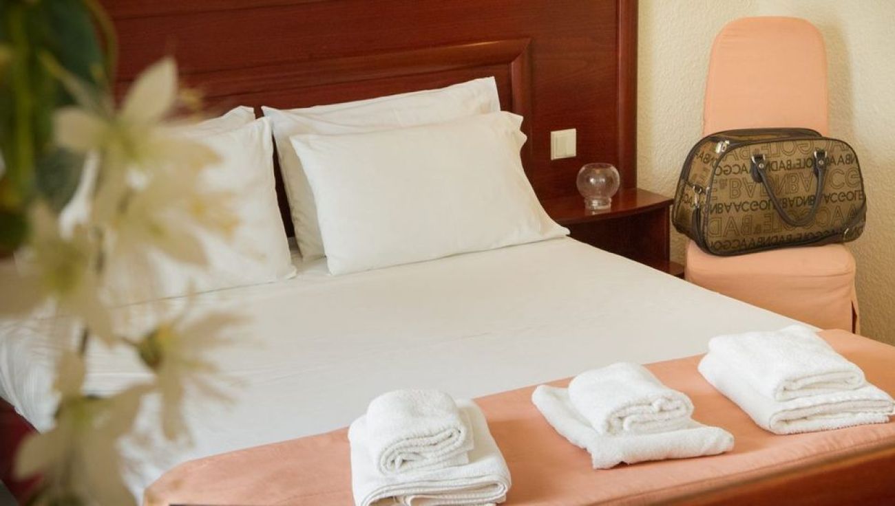 Loutra Village Beach Hotel 3*