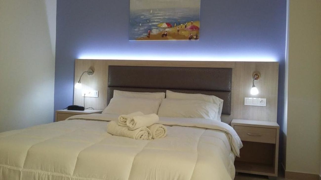 Denis Hotel And Bungalows 2*