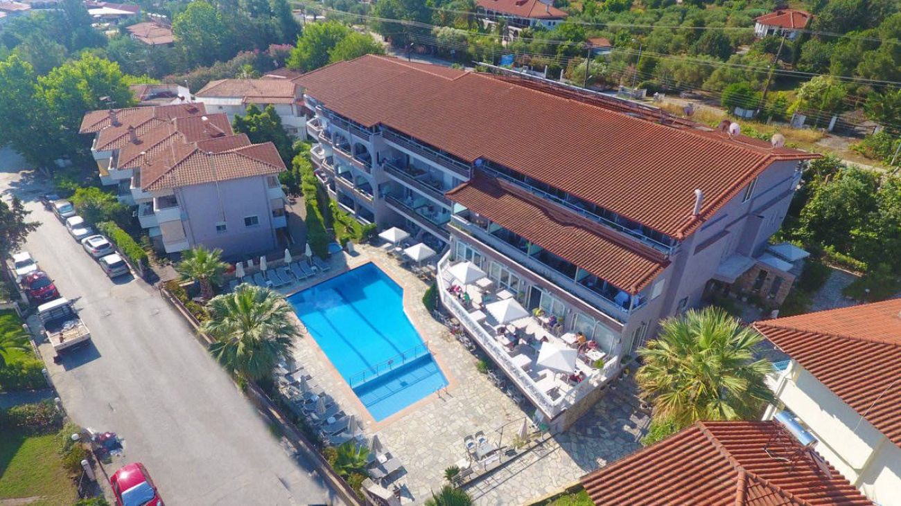 Tropical Hotel - Hanioti 4*