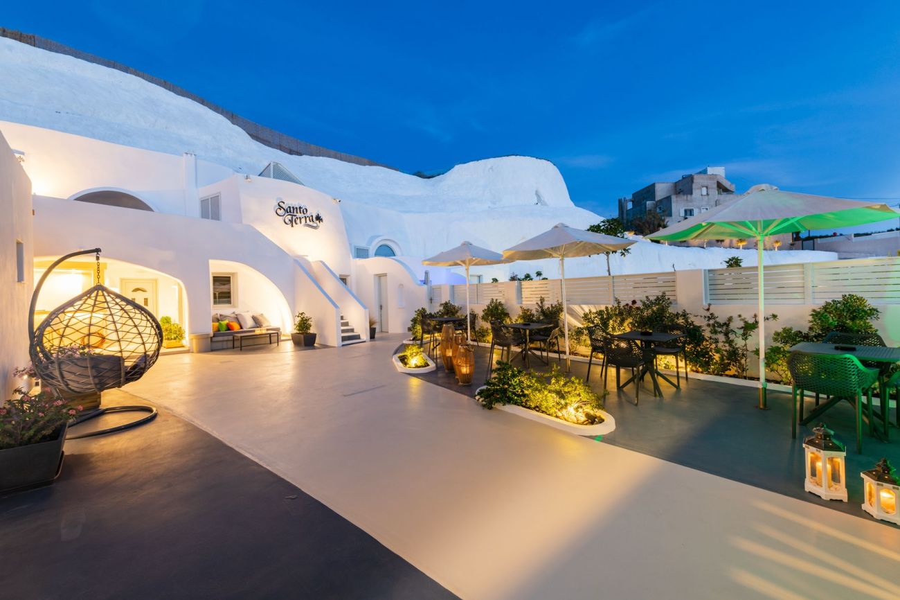 Santoterra Antigua Luxury Suites