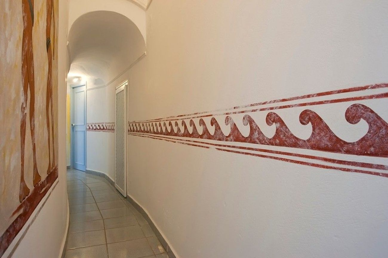 Katerina's Castle - Caldera Cave Hotel 3*