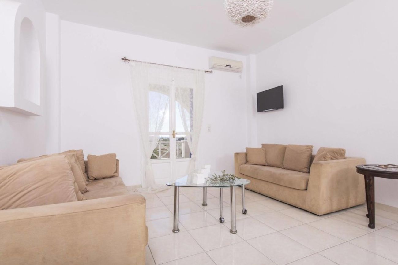 Bella Santorini 4*
