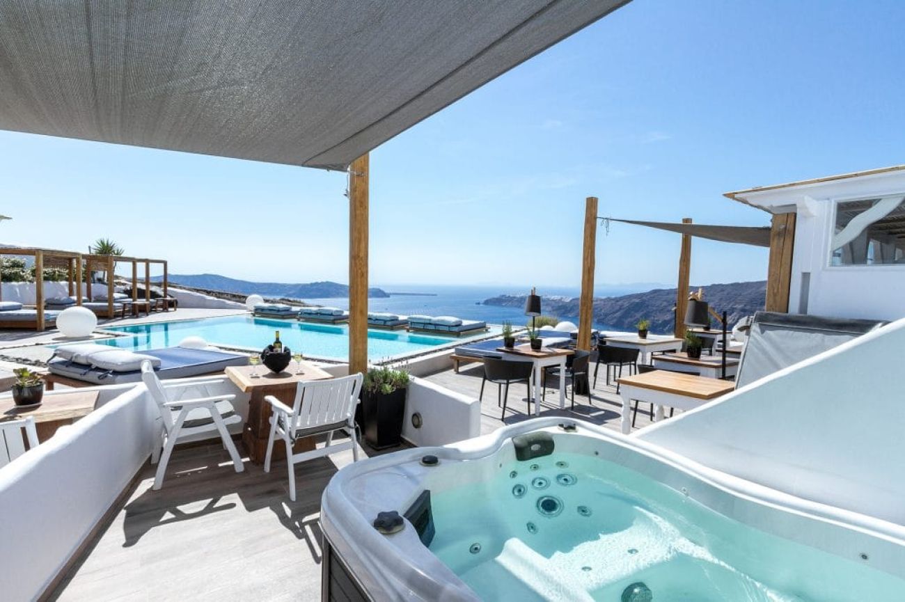 Santorini's Balcony Art Houses 5*