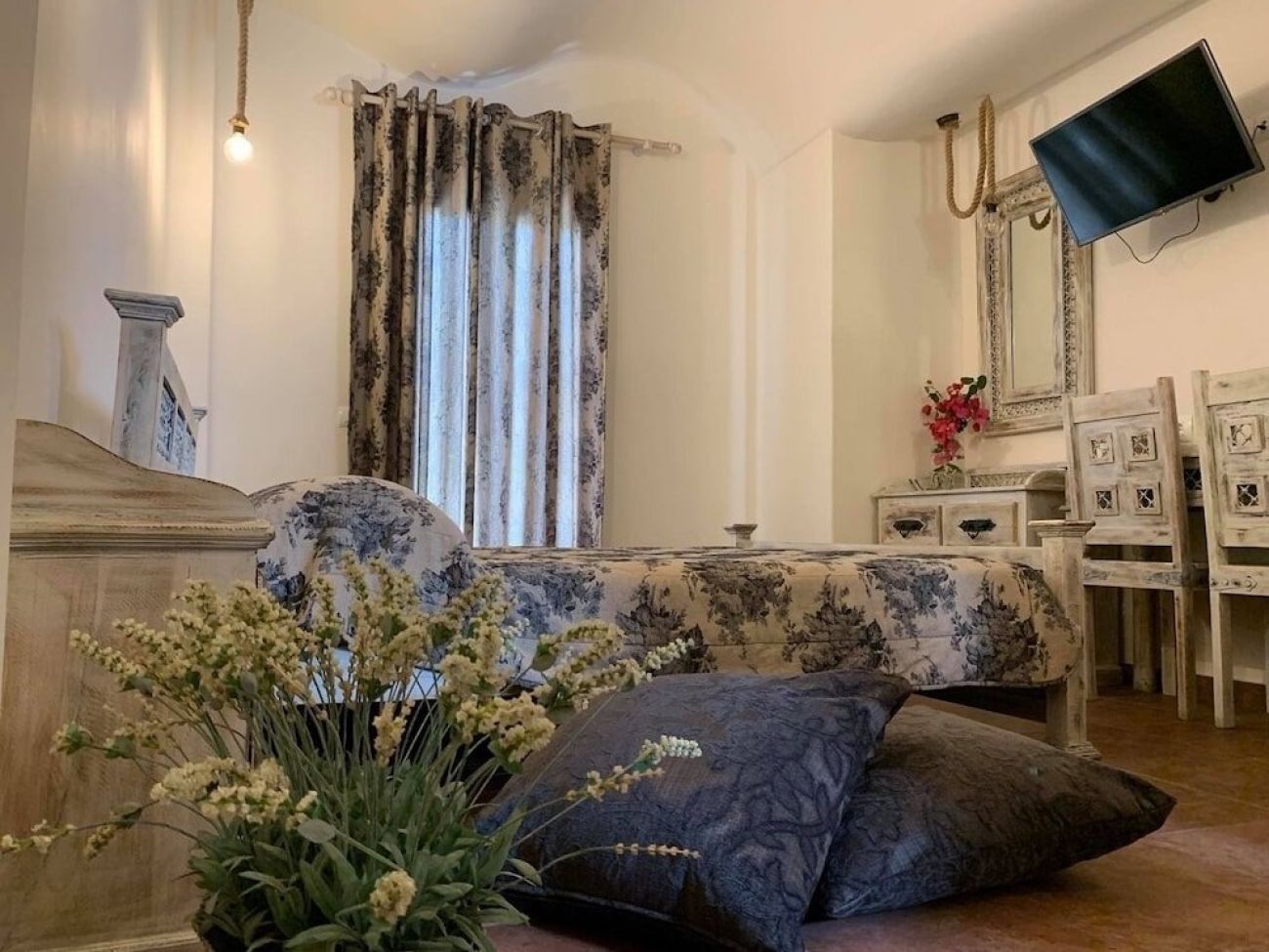 Villa Manos 4*