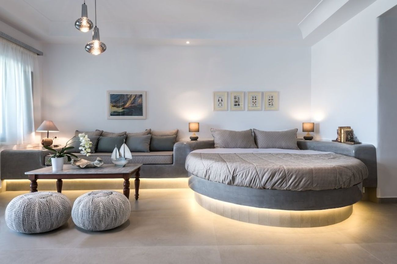 Elements of Caldera Suites 4*