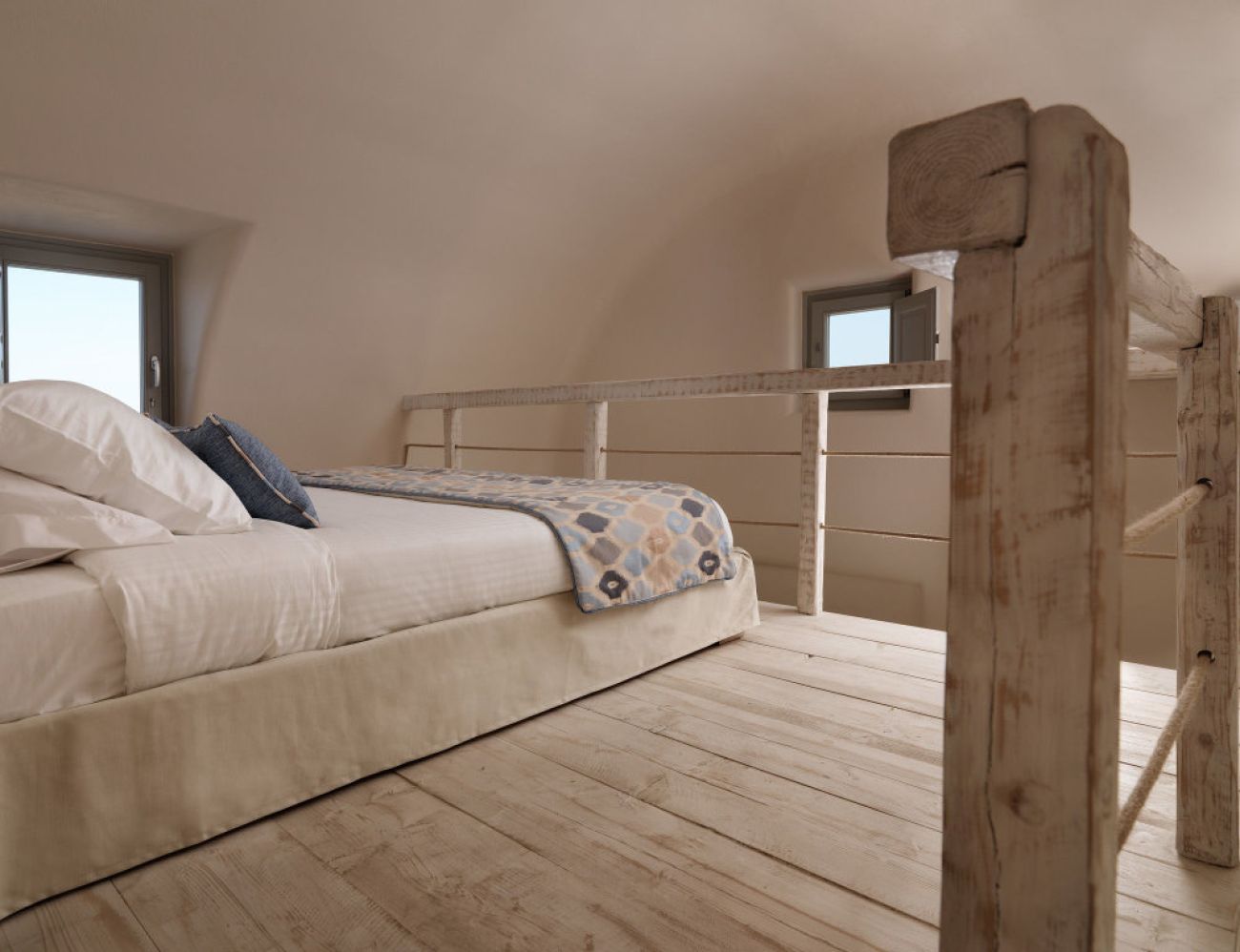 Domes Resort Santorini 4*