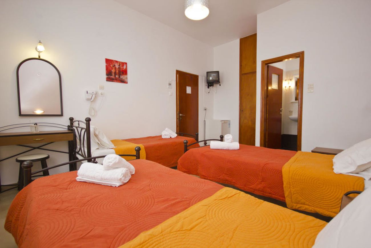 Hellas Hotel 2*
