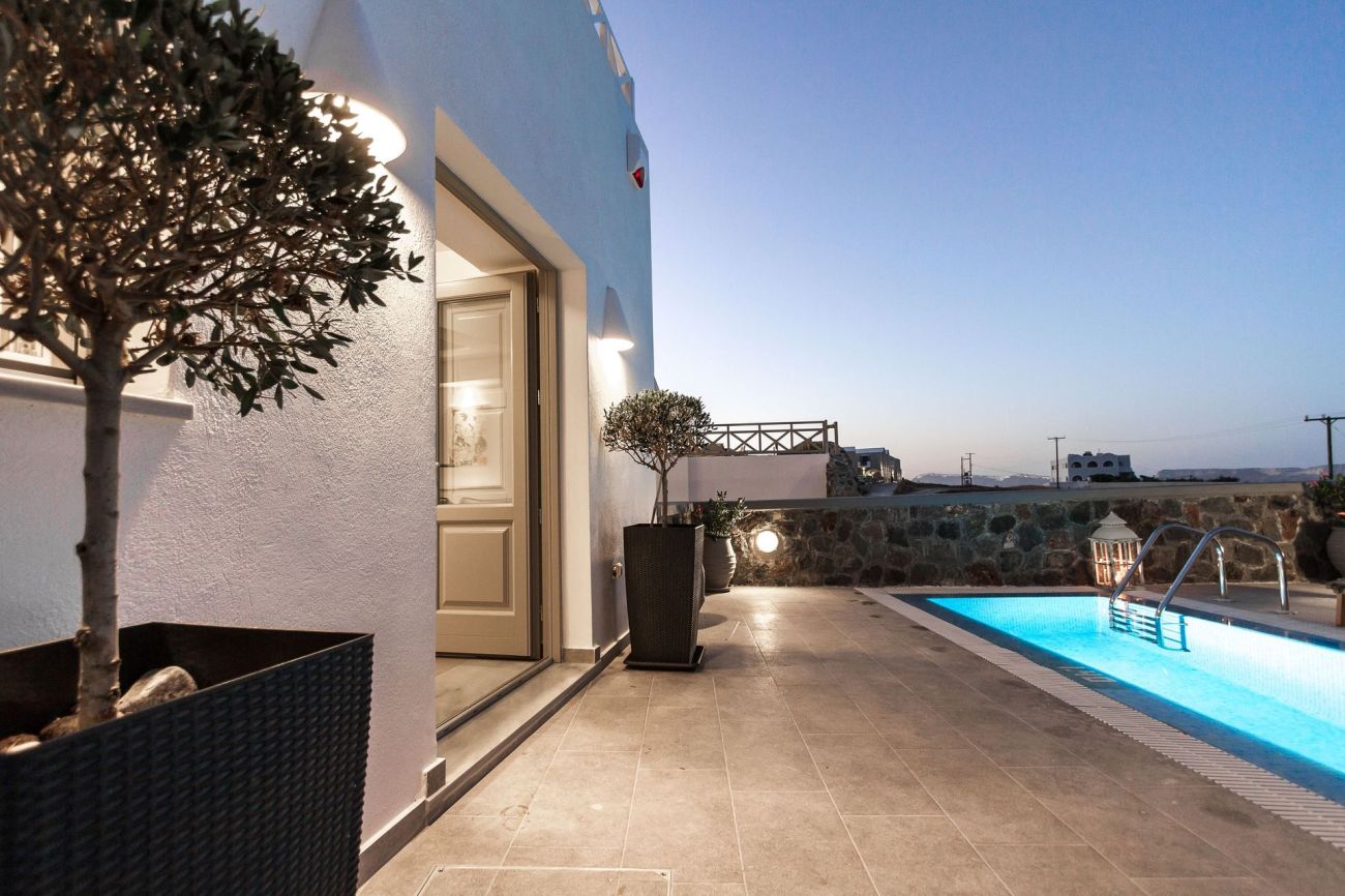 Mathios Luxury Homes Santorini 4*