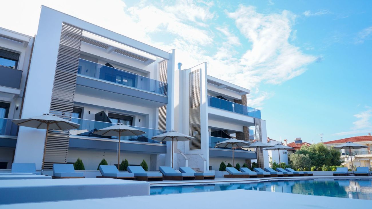 Agnes Deluxe Hotel 3*