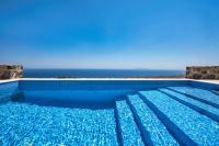 Theano Apartments Santorini