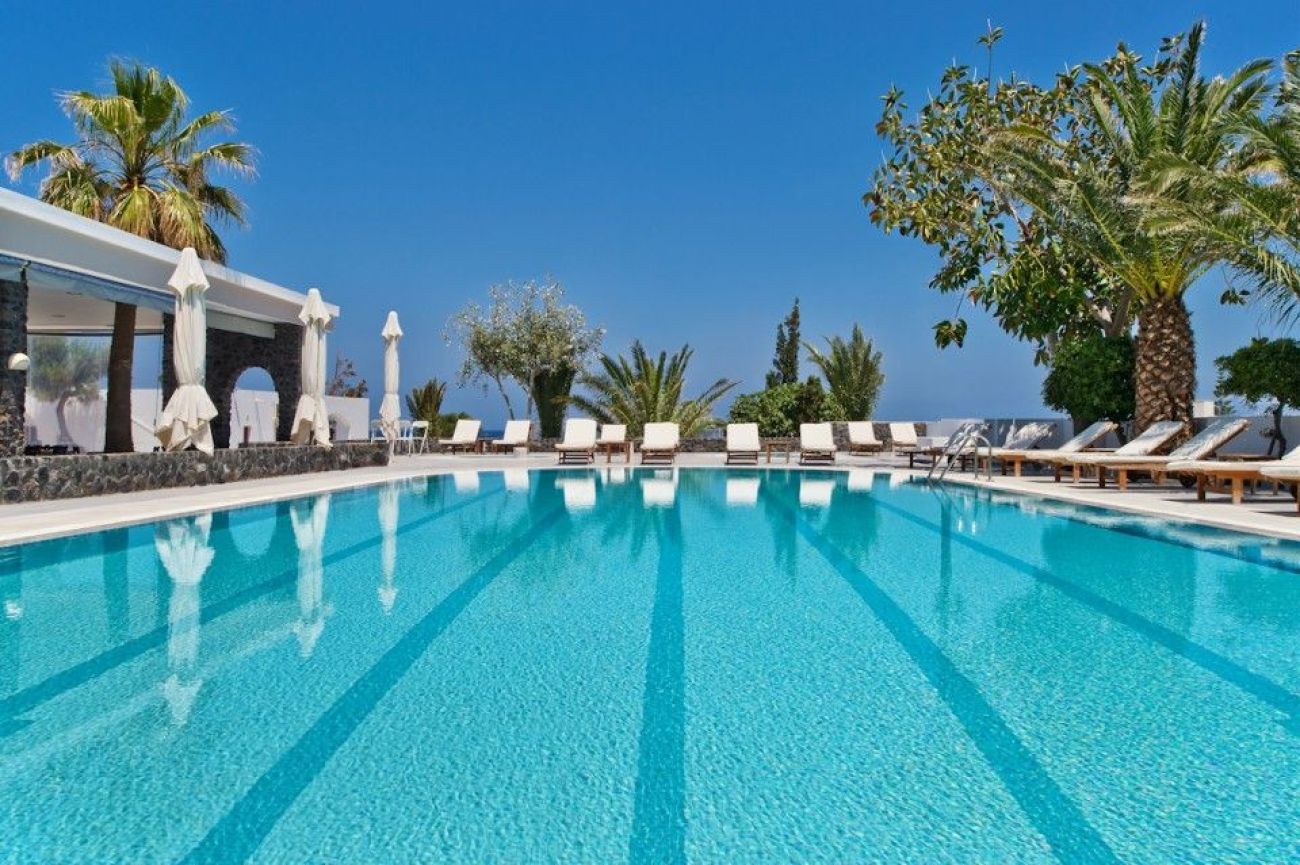 Makarios Hotel Santorini 3*