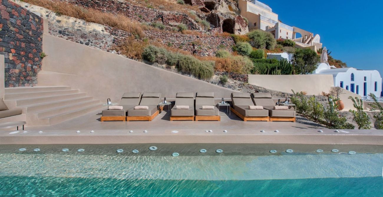 Old Castle Oia 4*