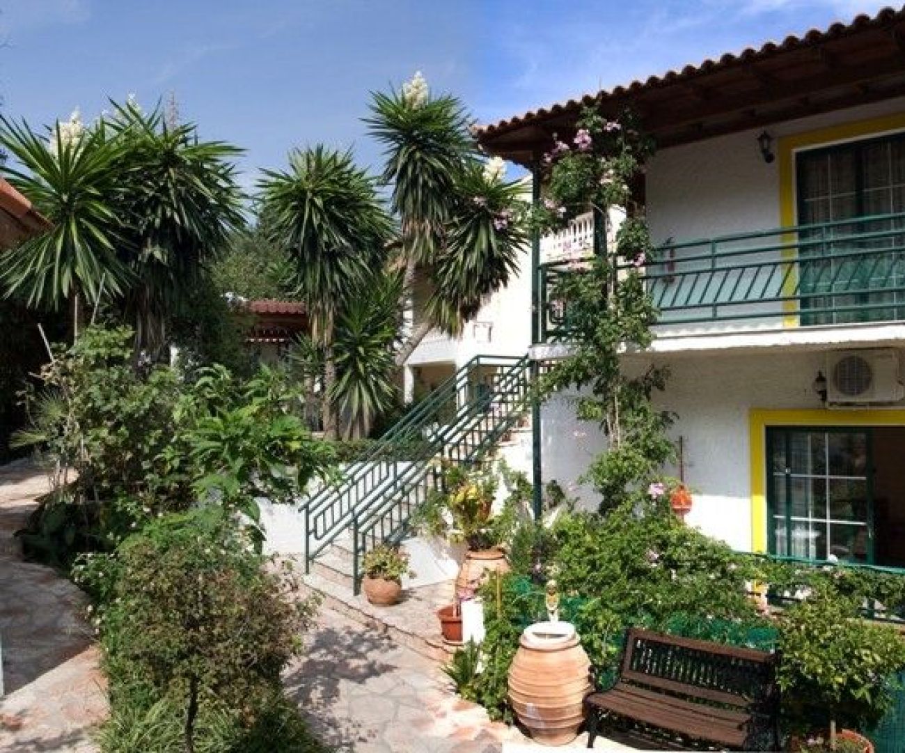 Andromaches Holiday Apartments Corfu 3*