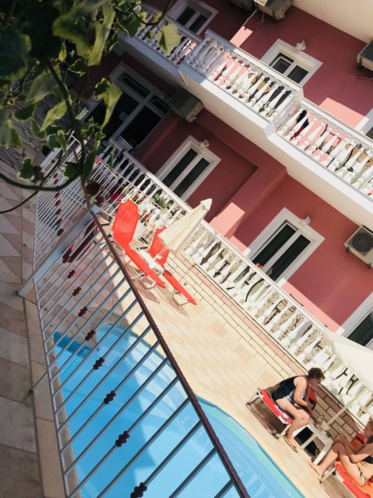 Villa Antonis 3*