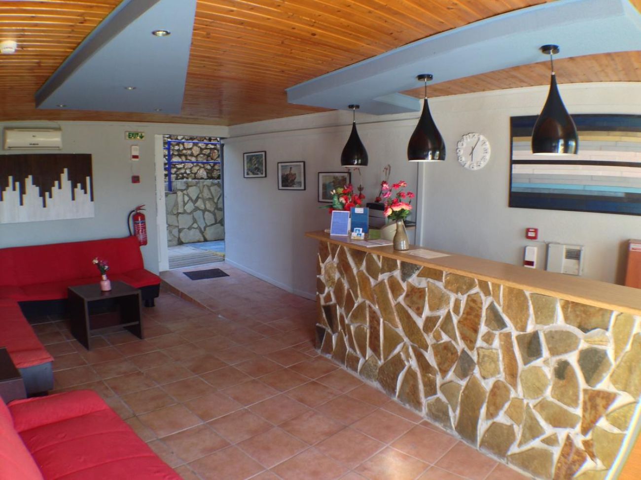 Politia Hotel 3*
