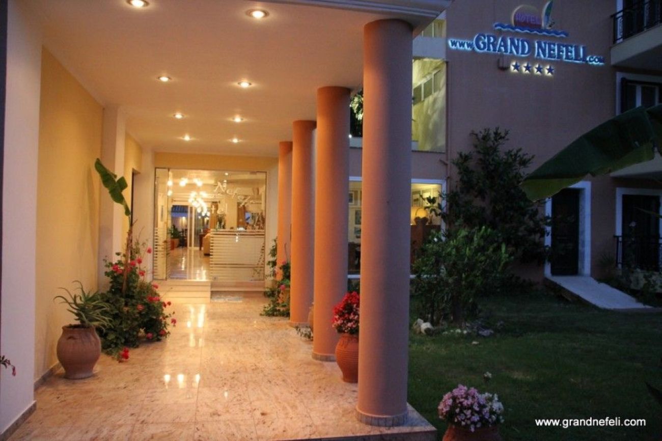 Grand Nefeli Hotel Lefkada 4*