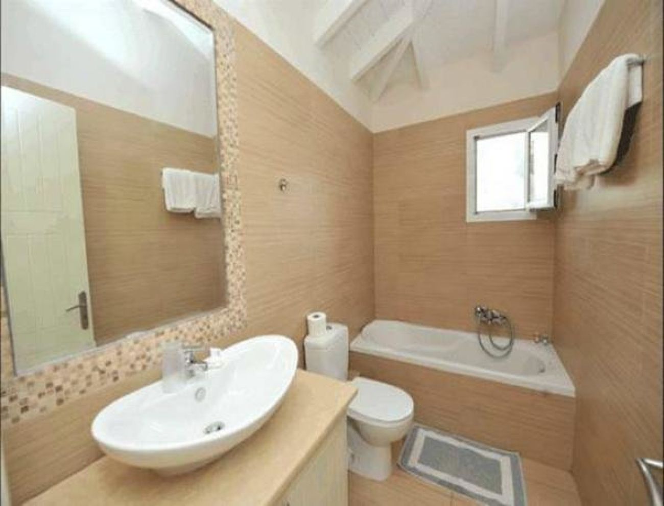 Agios Nikitas 2*