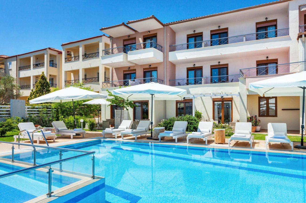 Hesperides Hotel 1*