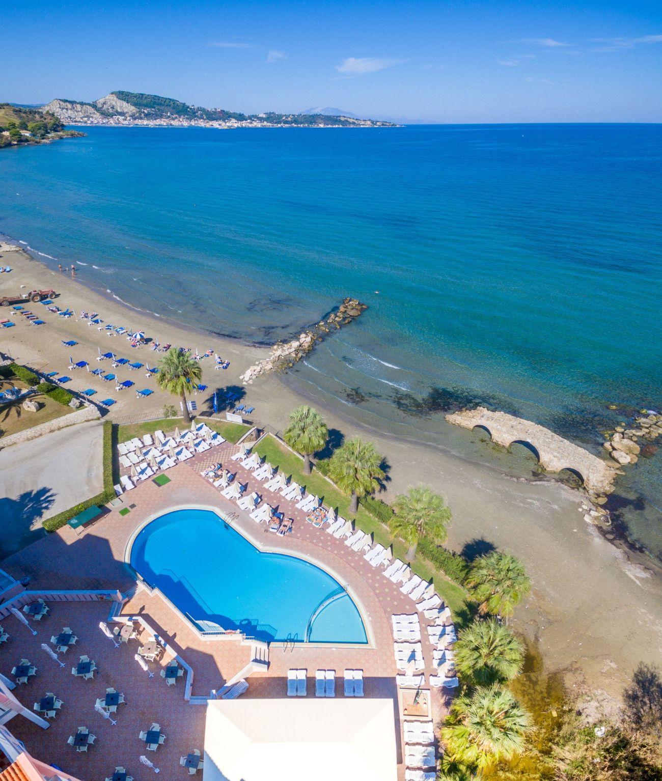 Xenos Kamara Beach