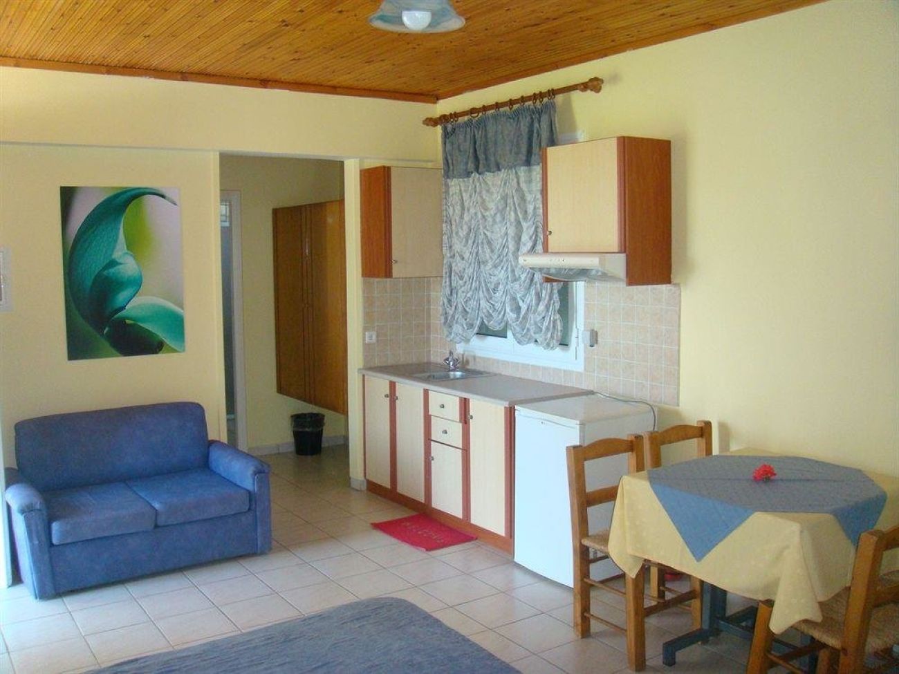 Sun Rise Hotel 4*