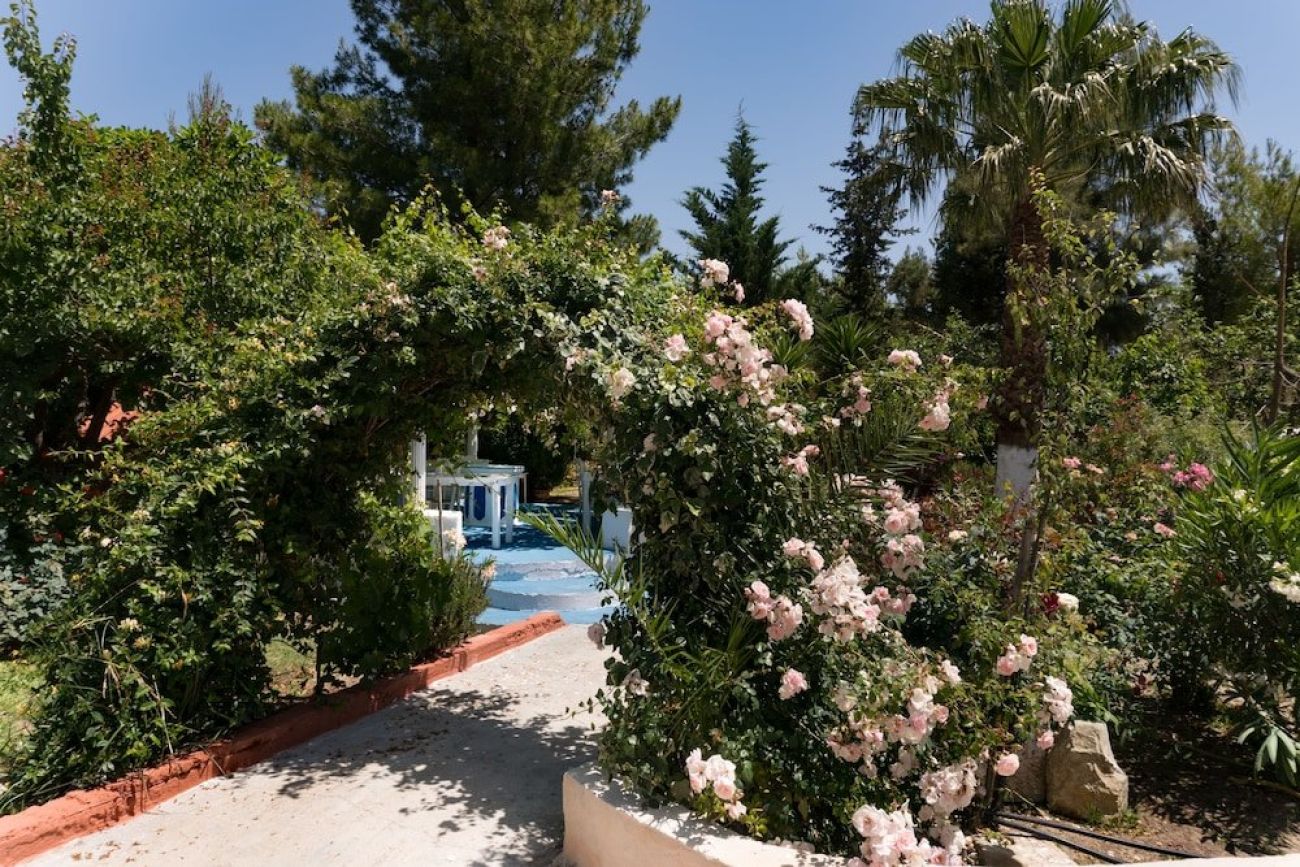 Traditional Villas Therianos 3*
