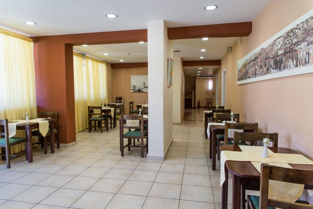 Perkes Hotel Complex 3*