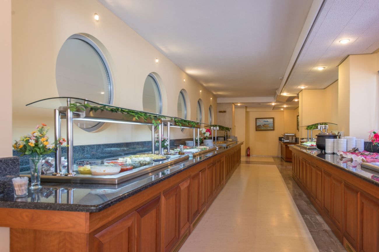Astir Beach Hotel 3*