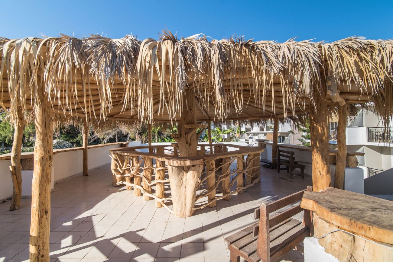 Iniohos Hotel Zakynthos 3*