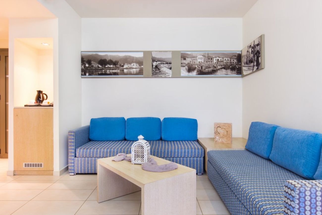Alea Hotel & Suites