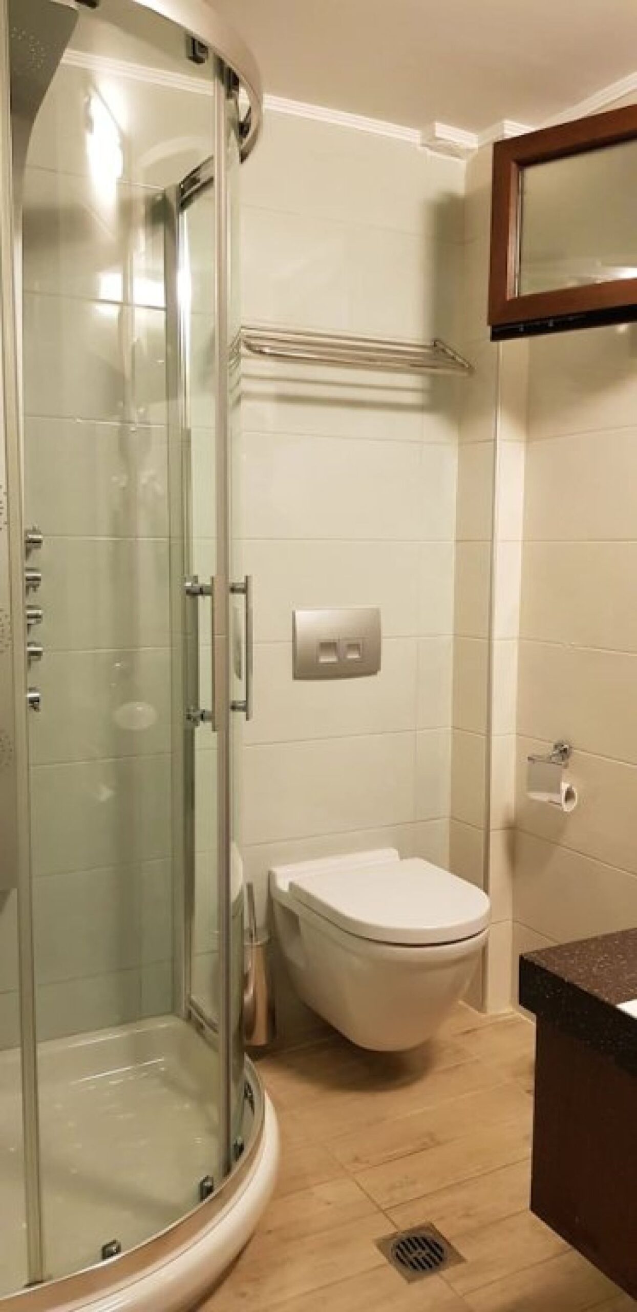 Hatzoudis Luxury Suites 4*