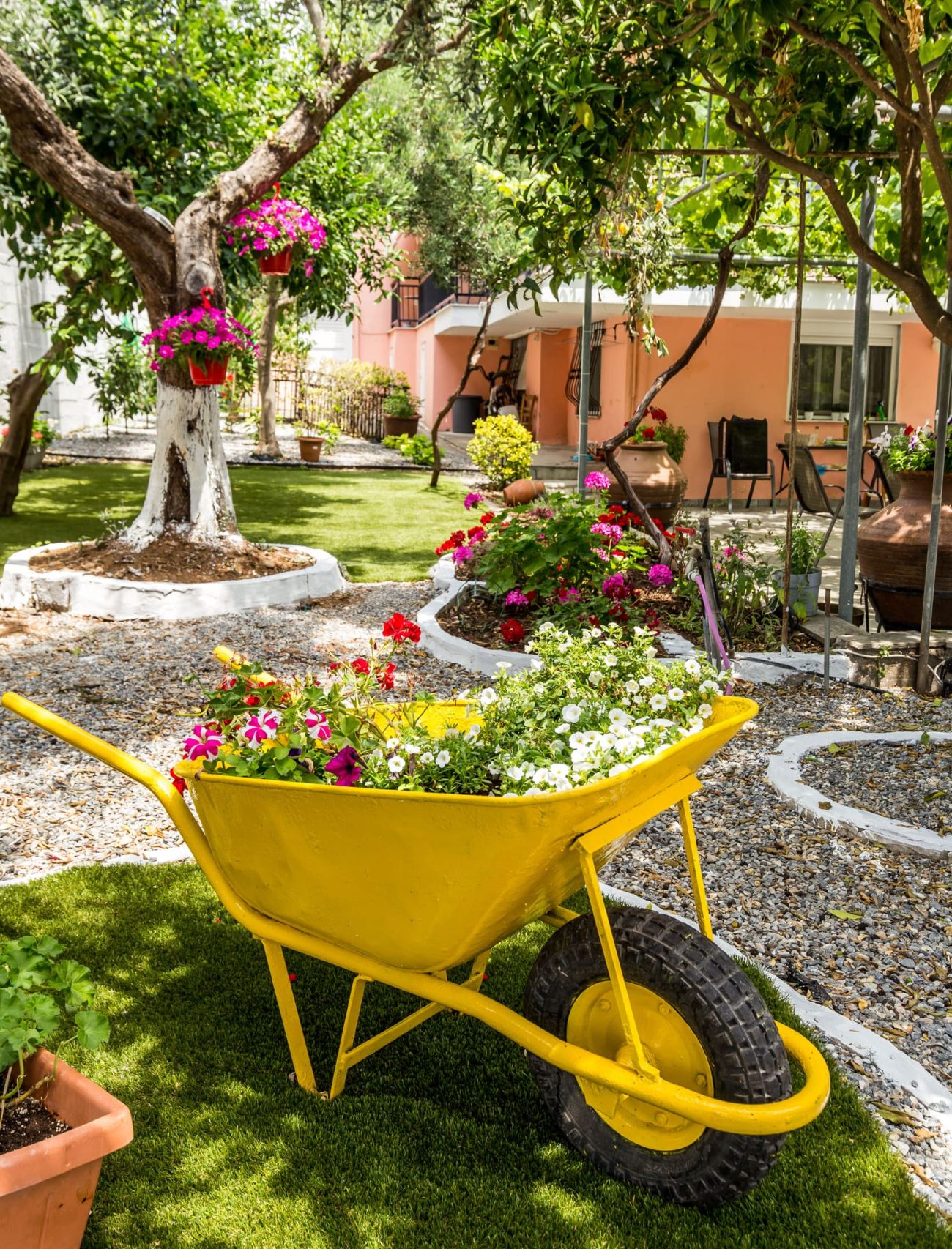 Ianos Apartments
