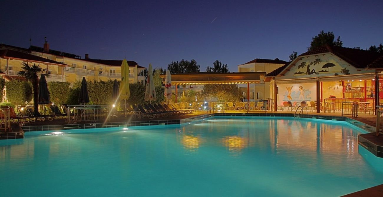Grand Platon Hotel 4*