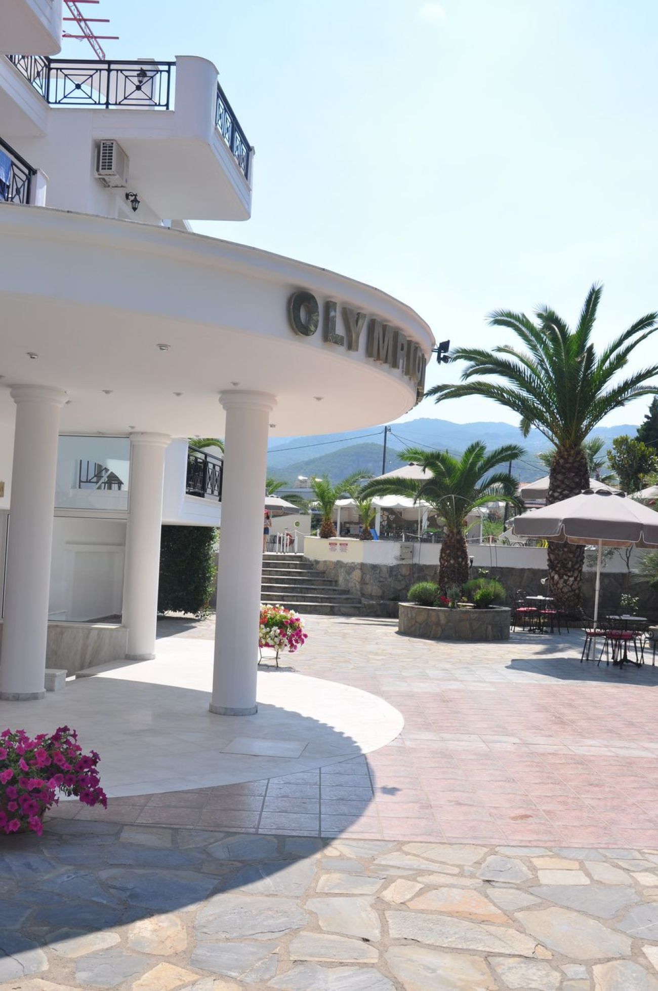 Olympion Melathron 3*