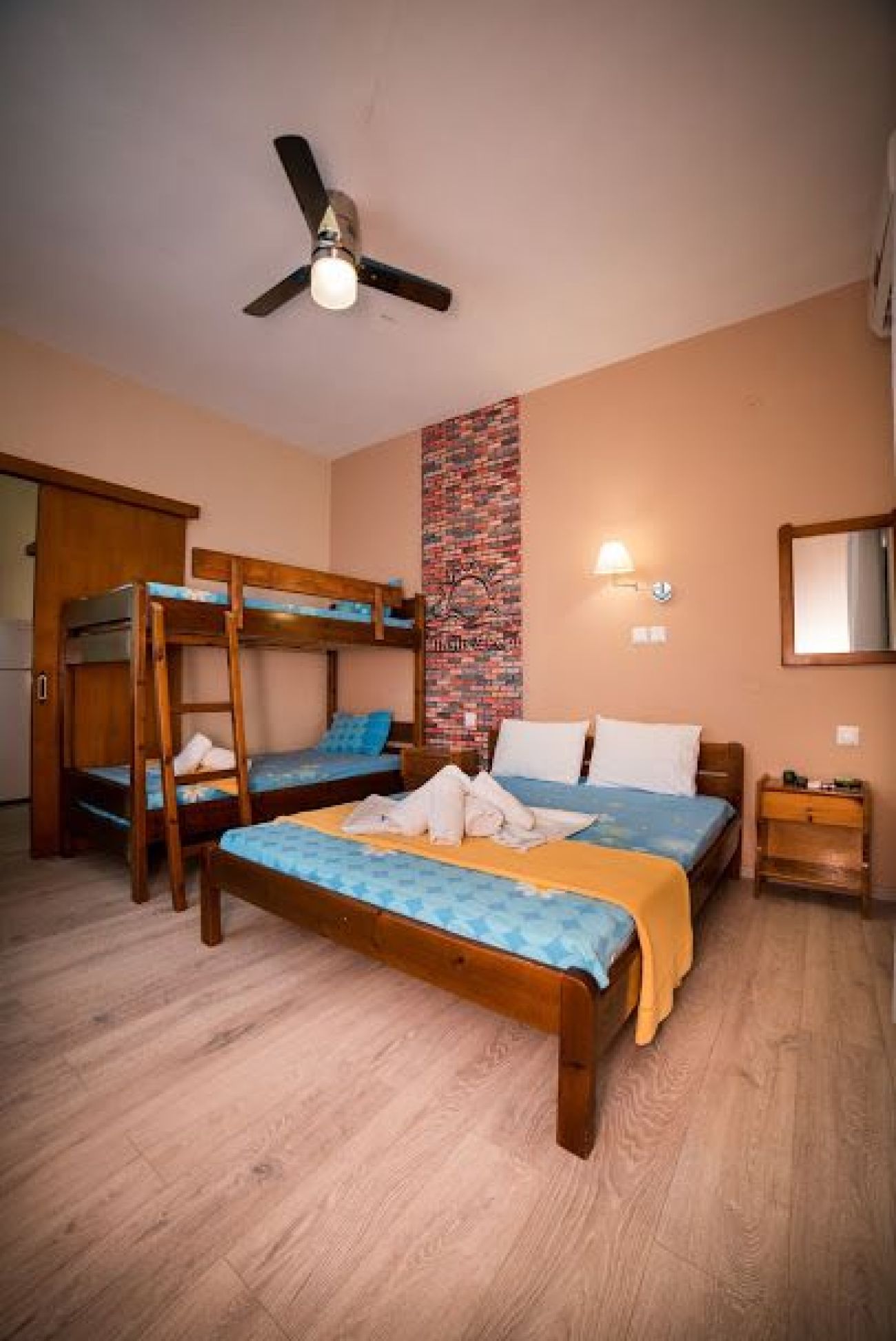 Garas Estate (Ktima Garas) 2*