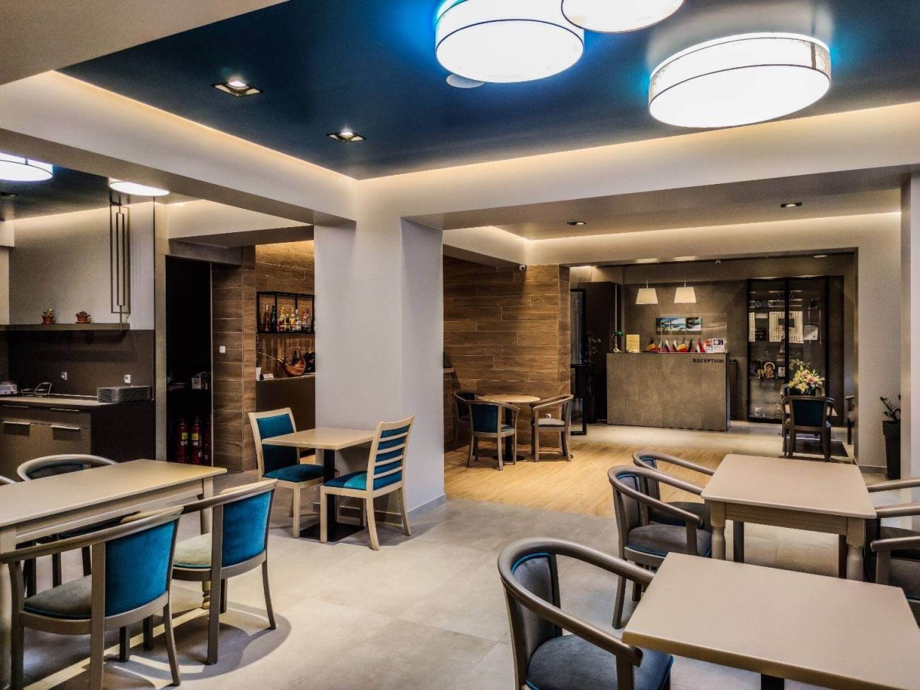 Gold Stern Hotel 3*