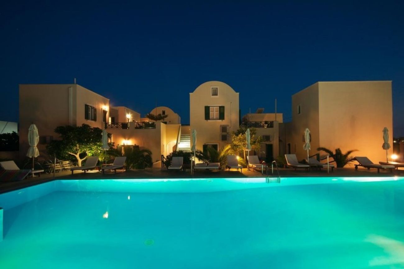 Phevos Villa 3*