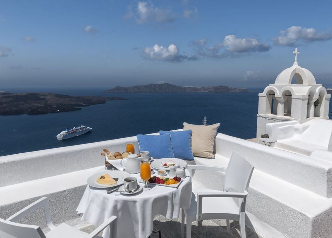 Aigialos Luxury Traditional Settlement 5*