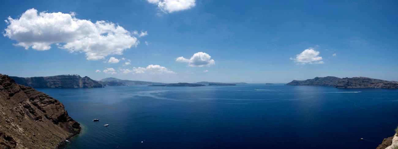 Ambition Suites Santorini 3*